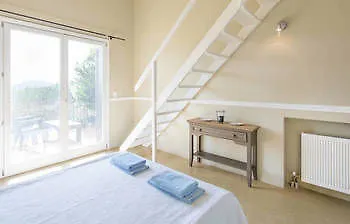 Varaba 3*